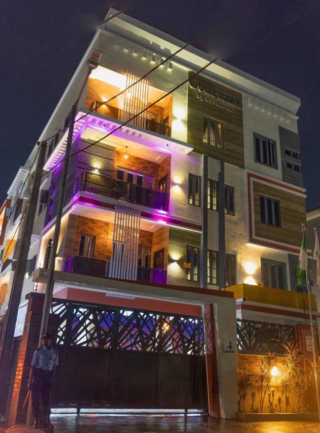 Exterior 6