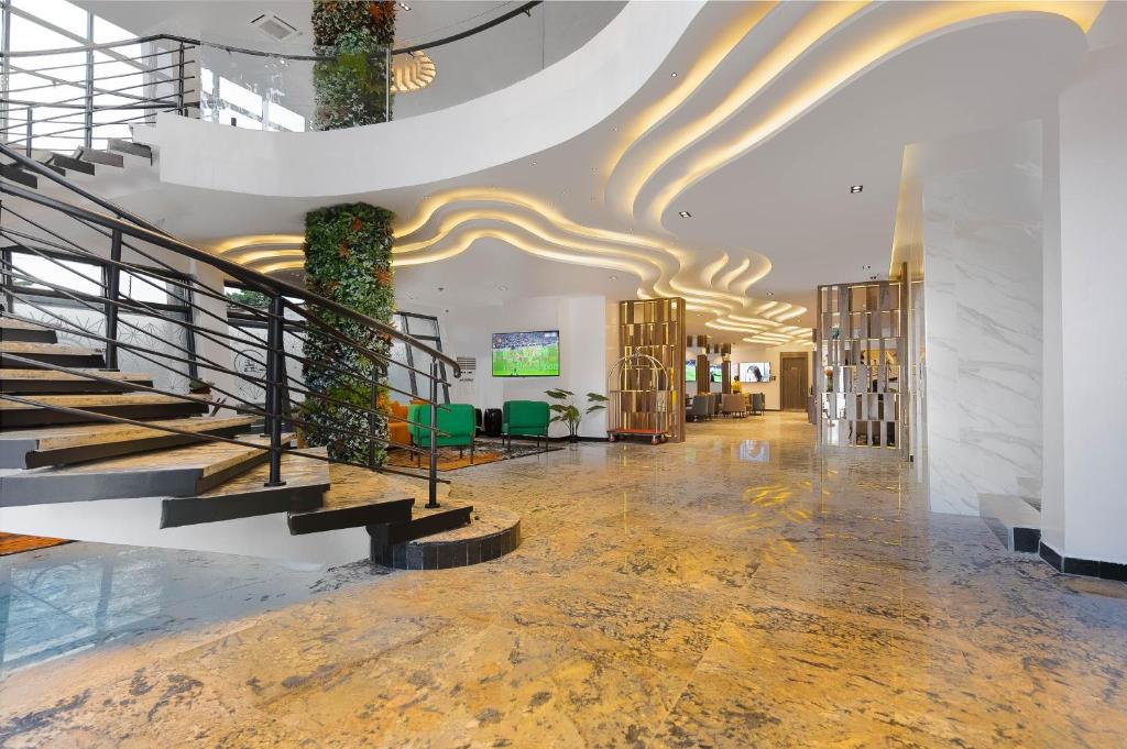 Hotel Lobby 5